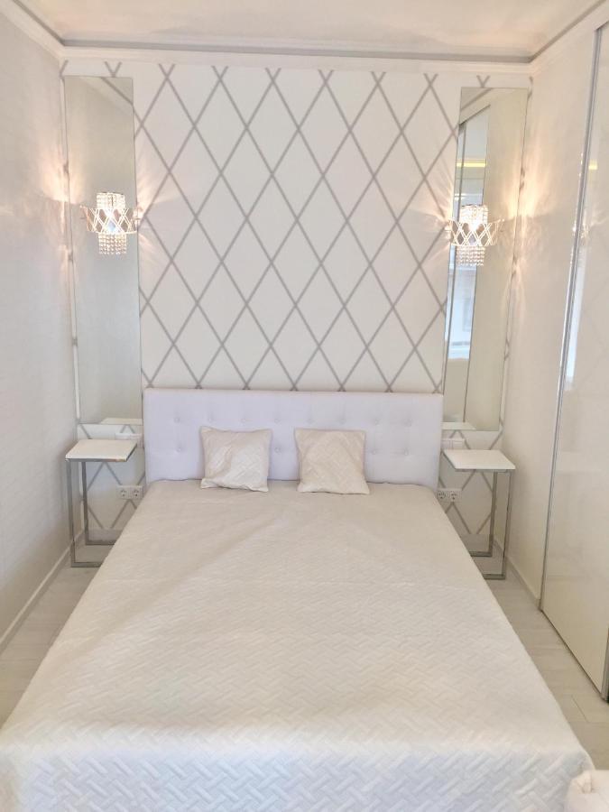 Cloe Apartman Szegedin Exterior foto