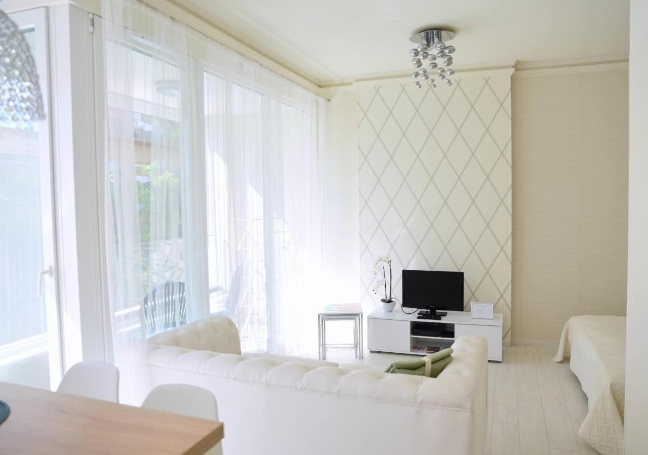 Cloe Apartman Szegedin Exterior foto